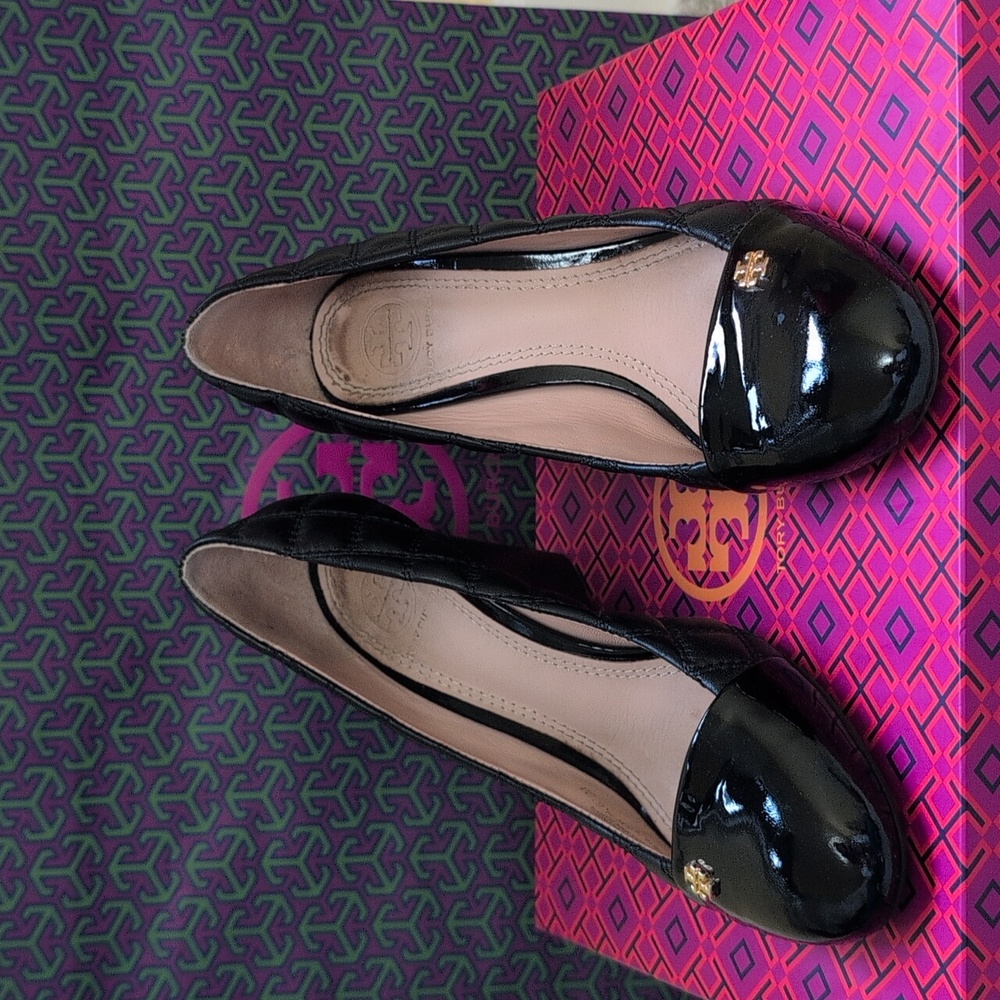 Tory Burch Claremont Black Patent Leather Quilted Wedges - Size 6.5